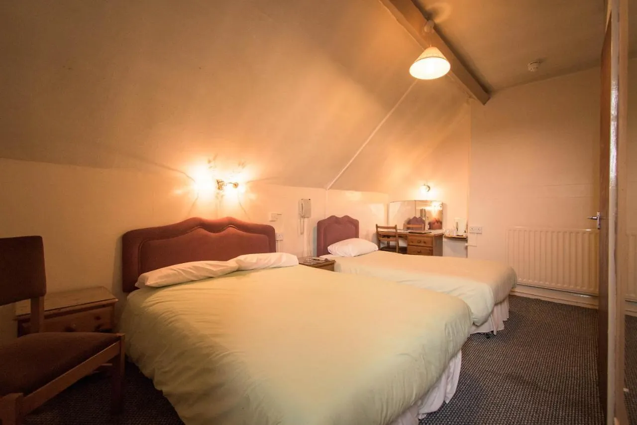 Pinegrove Hotel Carlisle