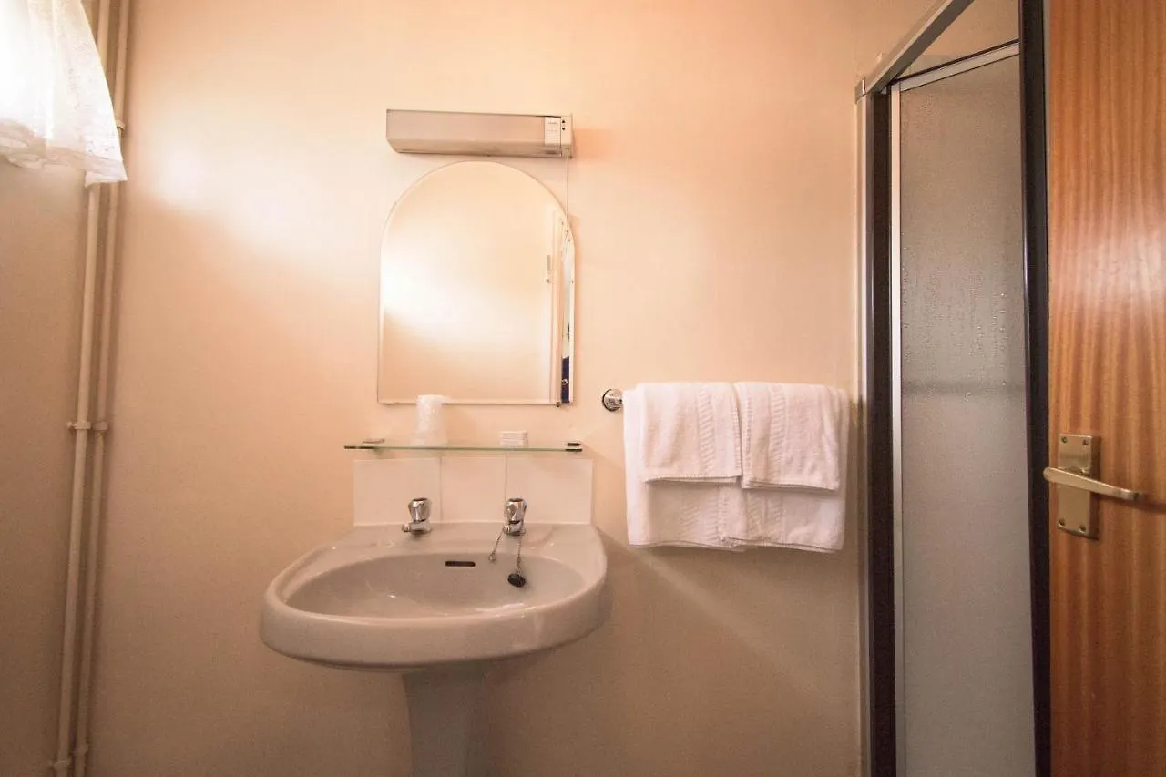 Pinegrove Hotel Carlisle